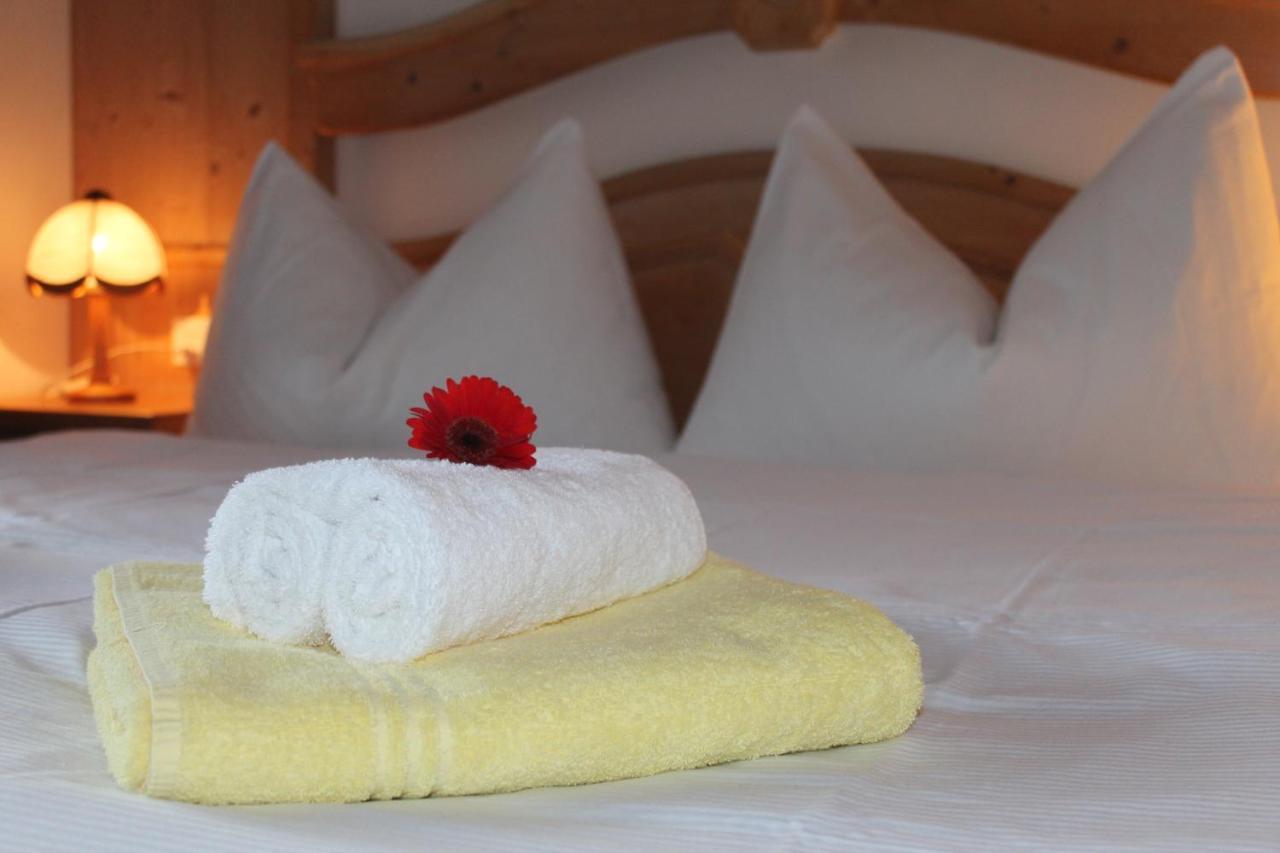 Sporthotel Oberwald Bagian luar foto