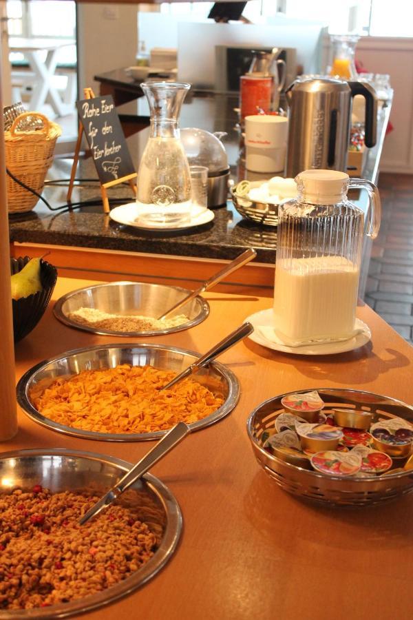 Sporthotel Oberwald Bagian luar foto